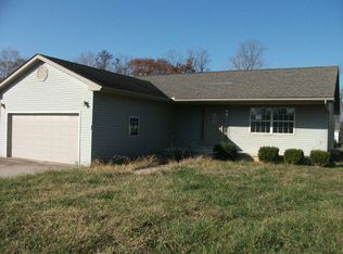 32 Fairway Cir, Piketon, OH