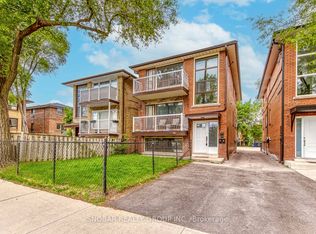 150 Portland St #3, Toronto, ON M8Y1B2