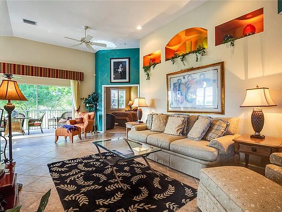 4th image of 6833 Ascot Dr Unit 201