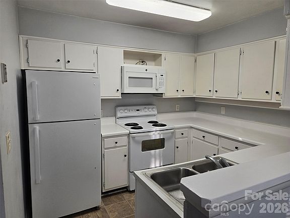 2nd image of 4804 Spring Lake Dr APT C