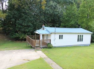 490 Walker Ave, Raceland, KY 41169