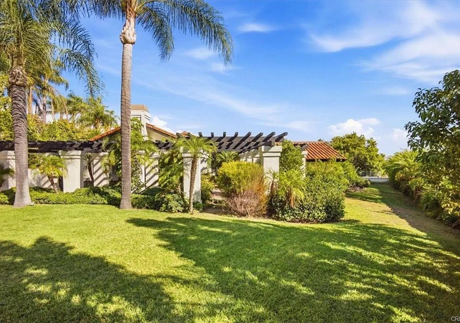 Beautiful Haven View Estates Home — Photo 2