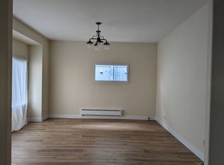 883 31st St #4, Emeryville, CA 94608