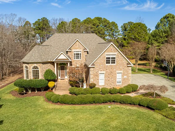 1408 Goldengate Ct, Raleigh, NC 27613
