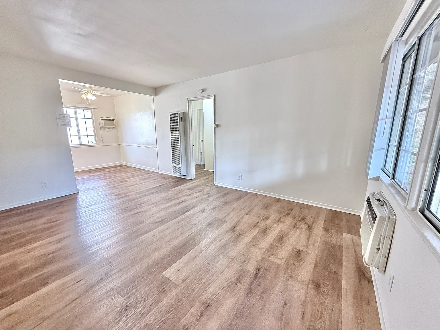 2 bed, 900 sqft, $2,195 — Photo 3