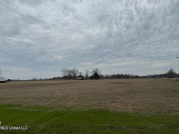 2nd image of 8659 S Highway 35