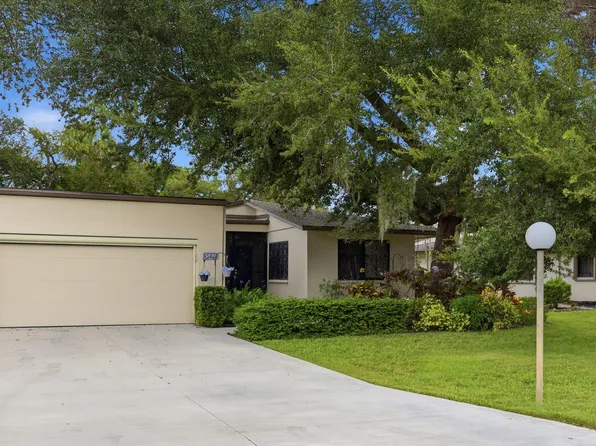 5829 Wild Fig Ln, Fort Myers, FL 33919