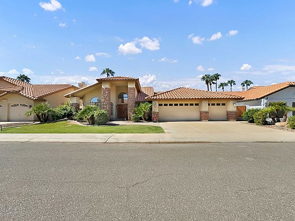 2nd image of 3475 S Oleander Dr