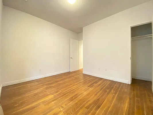 Rented by Portman Realty Corp | media 40