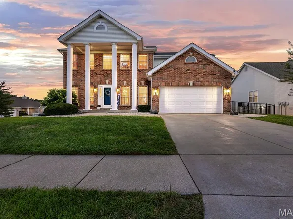 501 Oxborough Ct, Saint Peters, MO 63376