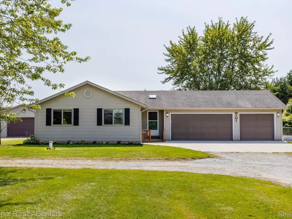 9101 Arnold Rd, Ira, MI 48023