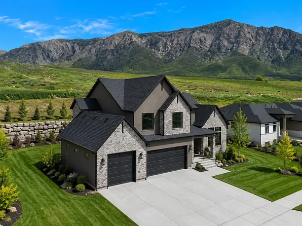 1286 W Caribou Ct #100, Ogden, UT 84414