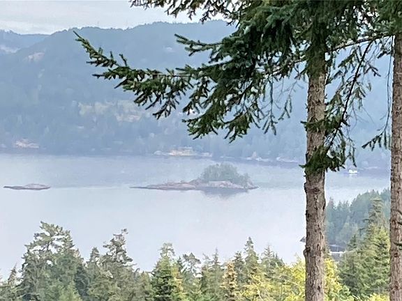 2nd image of 6082 Copper View Ln