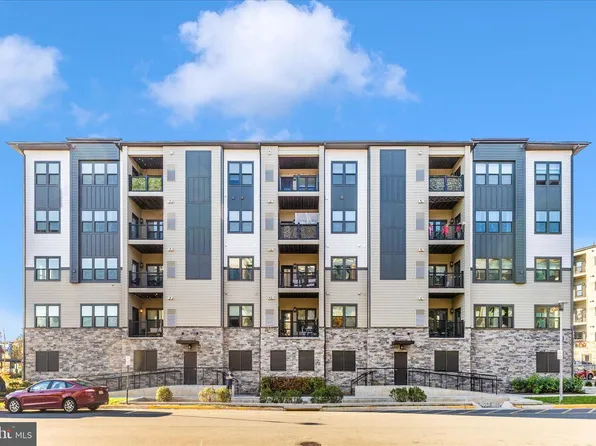 12865 Mosaic Park Way Unit 3J, Herndon, VA 20171