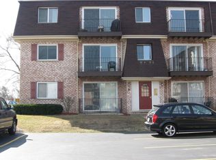 912 S Plum Grove Rd APT 222, Palatine, IL 60067