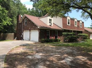 388 Betsy Rd, Charleston, SC 29407