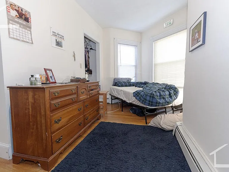 69 Ashford St #2 — Photo 8