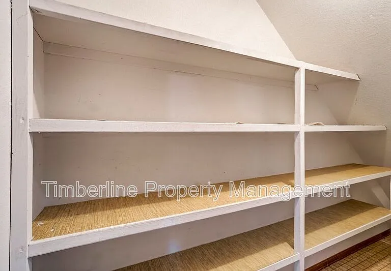 17960 Bakers Farm Rd — Photo 46