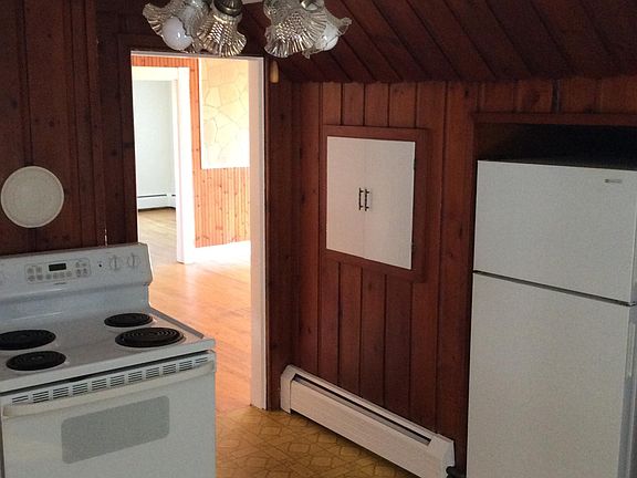 3rd image of 38 Graveline Ave Floor 2