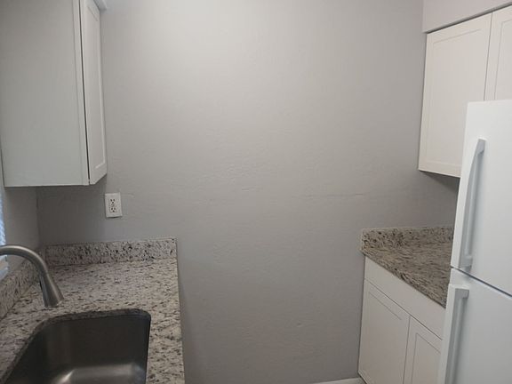 2nd image of 13106 Leisurewood Pl APT 205
