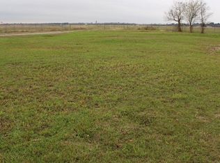 8214 Ford St, Nederland, TX 77627