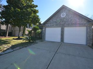 8731 Lawncliff Ln, Houston, TX 77040