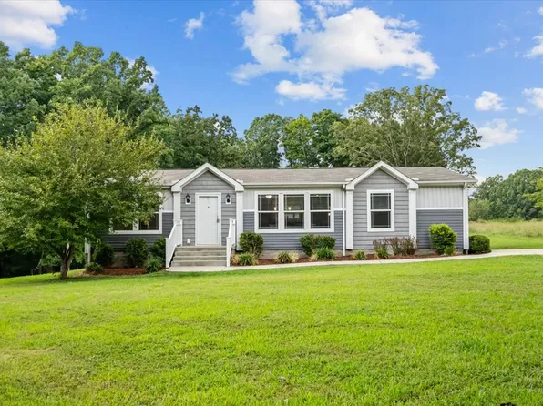 1220 Singleton Rd, Dickson, TN 37055