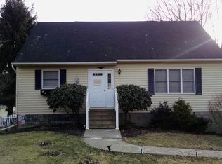 213 3rd St, Dalton, PA