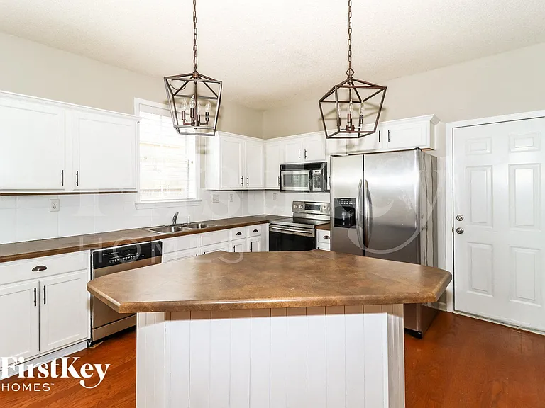 4946 Indian Walk Ln — Photo 6