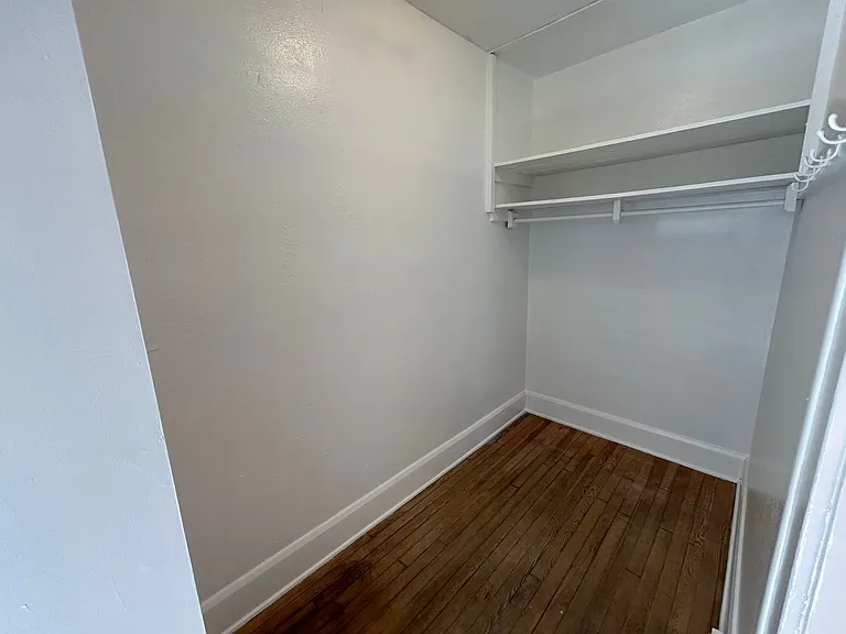118 Indian Pl — Photo 7