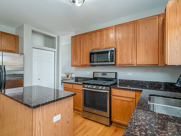 3rd image of 14460 Etchingham Dr