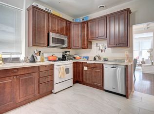 2246 W Armitage Ave, Chicago, IL 60647