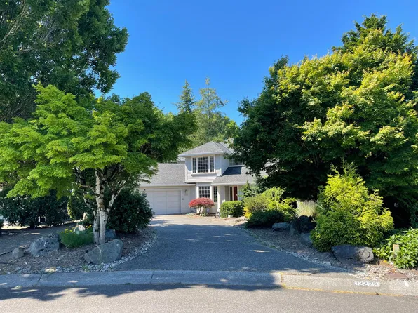 12223 NE 3rd Pl, Bellevue, WA 98005