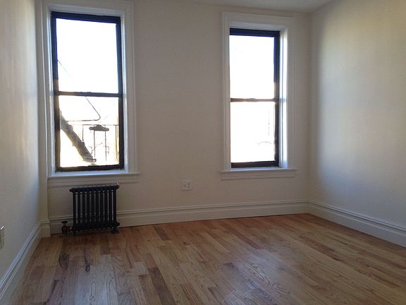 4th image of 2305 30th Ave APT C8