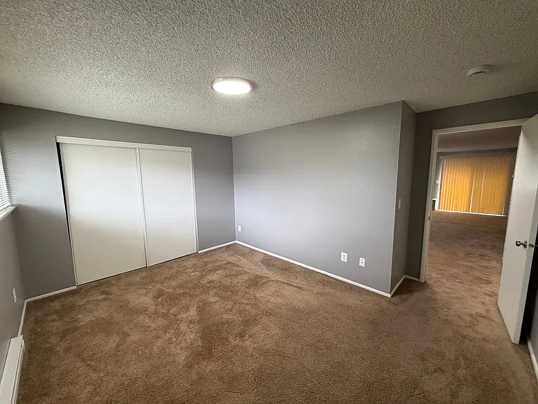 Orchard Park Apartments — Photo 8