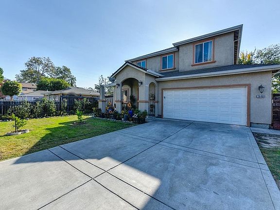 2nd image of 2840 36th Ave