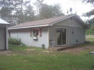 9885 Big Pine St, Atlanta, MI 49709