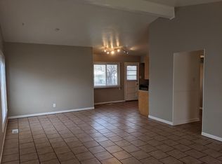 15 Mario Dr, Dayton, OH