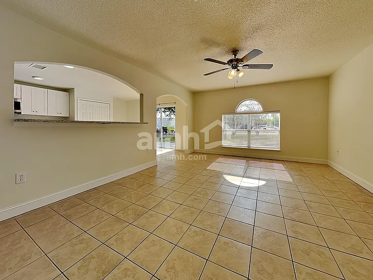 1019 Brenton Leaf Dr — Photo 7
