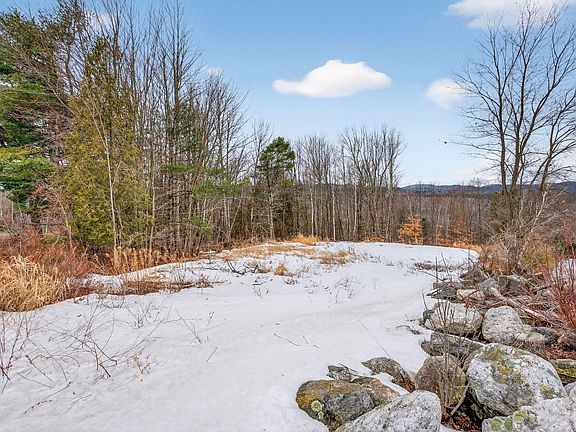 2nd image of 500 Buckfield Road