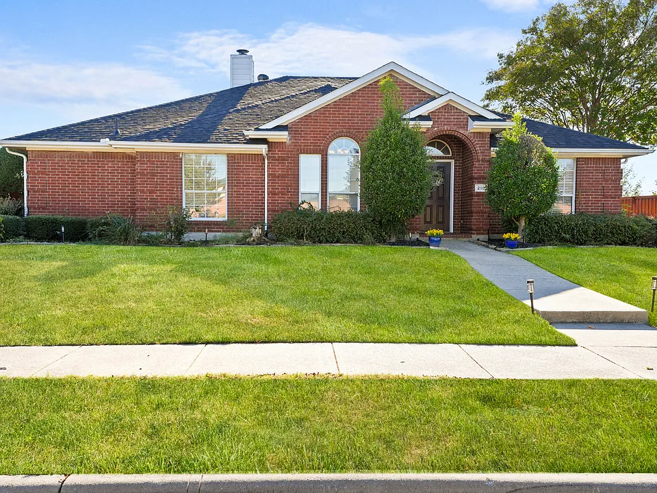 218 Glen Ridge Dr