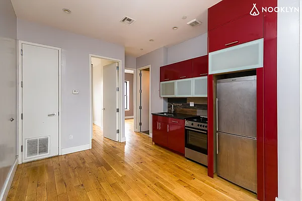 Rented by Nooklyn NYC LLC | media 8