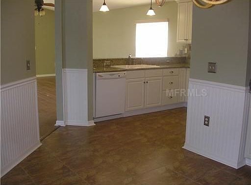 2nd image of 259 Lake Suzanne Dr