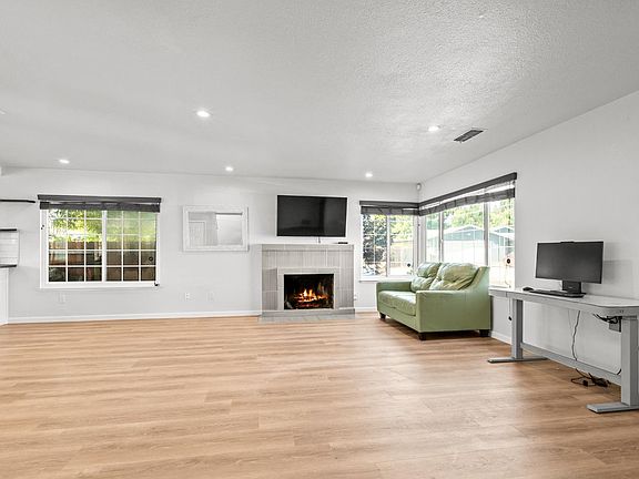 5th image of 3450 Zorina Way