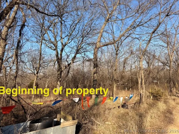 2 W 703rd Rd, Hulbert, OK 74441