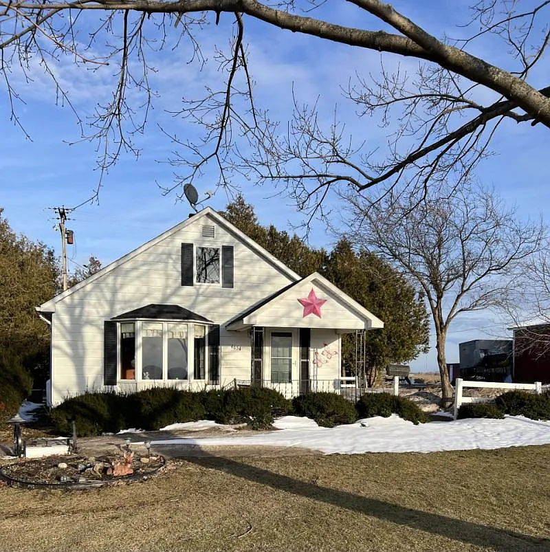 4654 Spence Rd photo 1