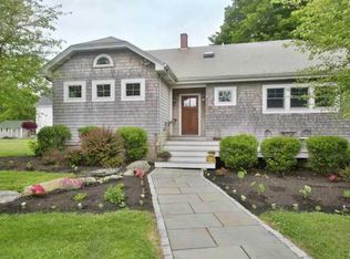 41 Barton Ave, Warren, RI 02885