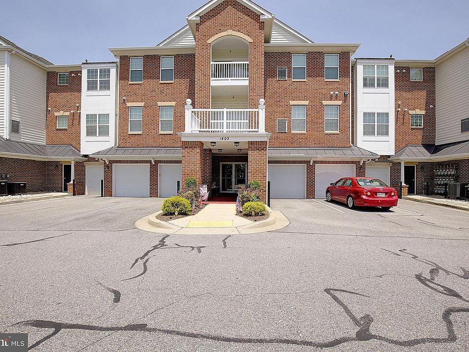 1st image of 1403 Wigeon Way Unit 302