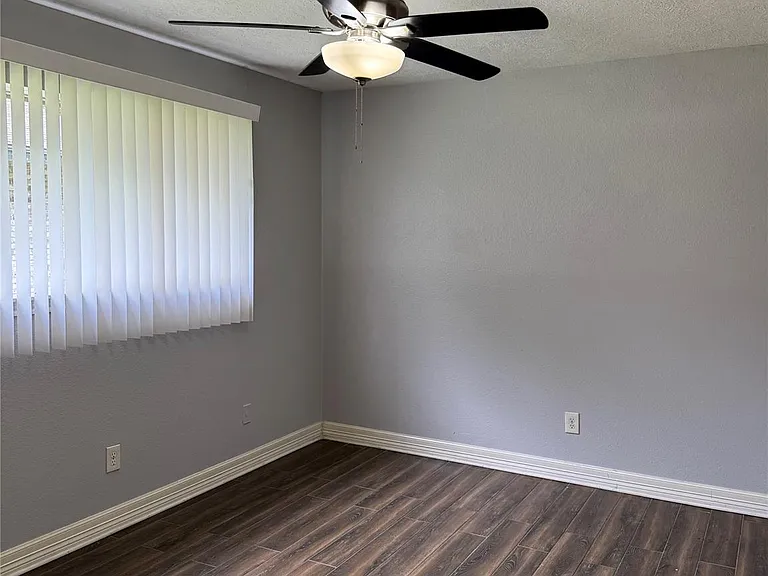 3302 Tompkins Dr — Photo 4