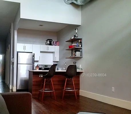 Rented by Manhattan Management LLC | media 14